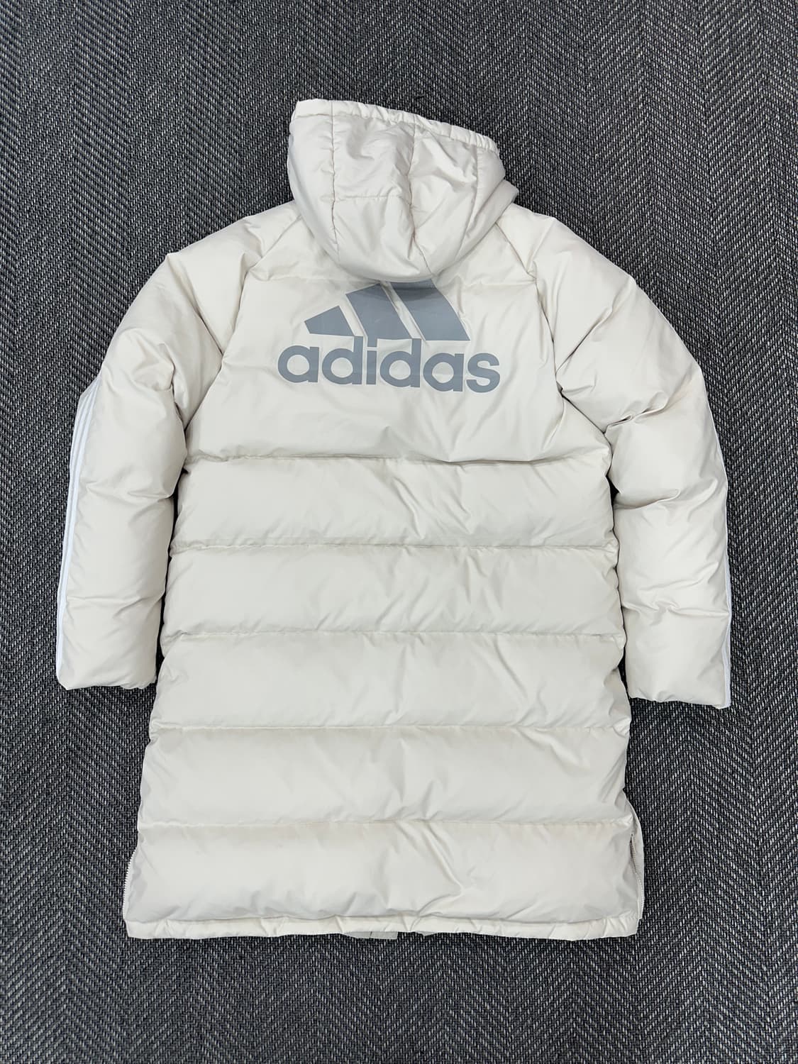 아디다스 롱패딩 아이보리 상품이미지7