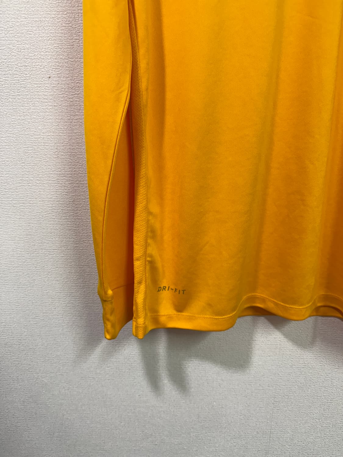 나이키 드라이핏 긴팔 티셔츠 옐로우 L 상품이미지2