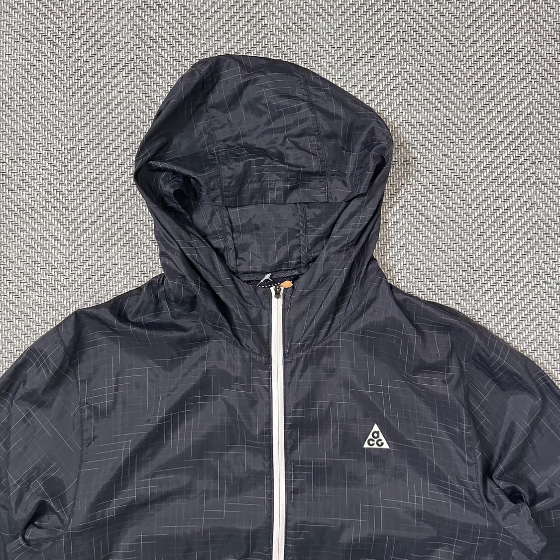 나이키 ACG 바람막이 상품이미지3