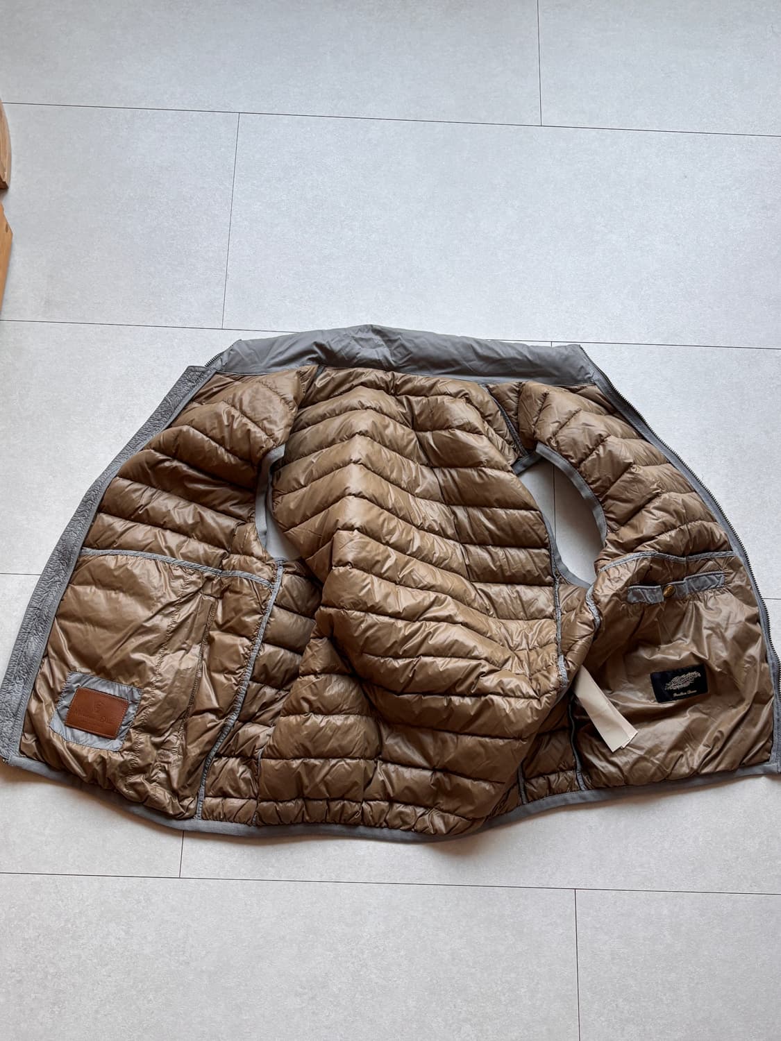 마시모두띠 다운 베스트 그레이 M 덕다운 90/10 상품이미지3