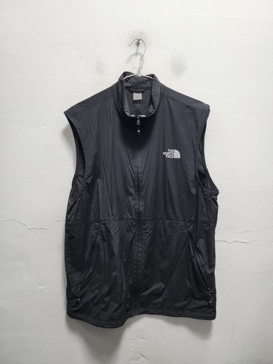 노스페이스 블랙 경량 조끼  상품이미지1