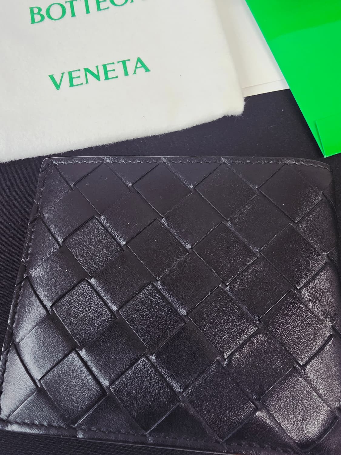 보테가베네타 인트레치아토 투톤반지갑 상품이미지3