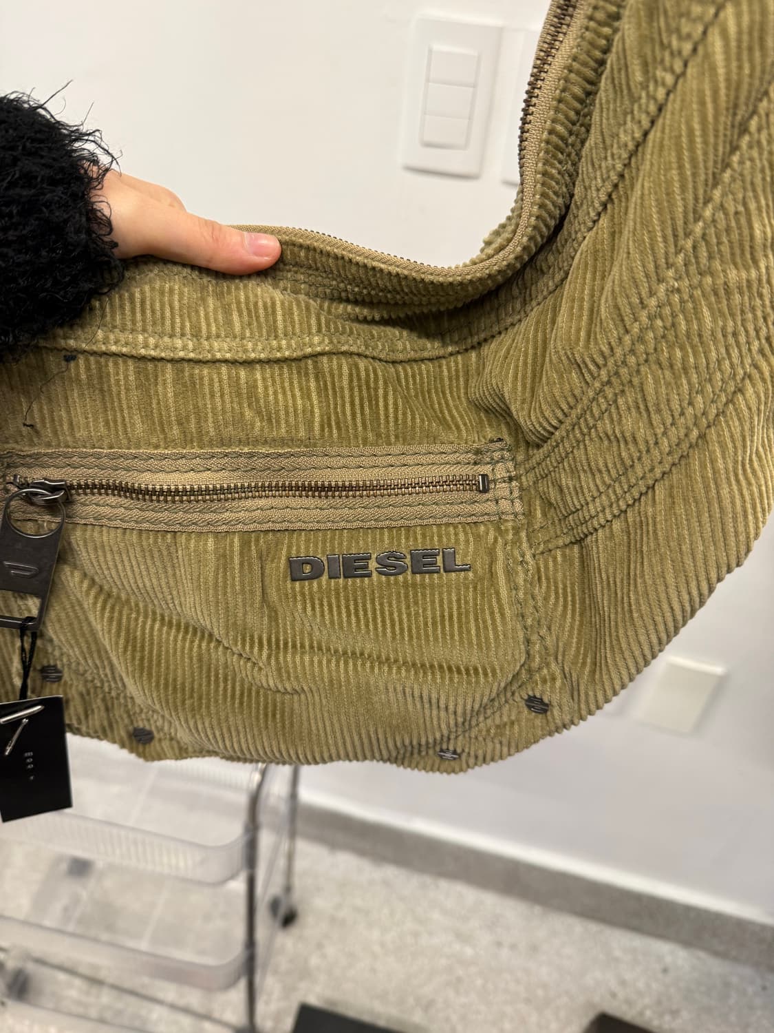 Diesel archive shoulder bag beige  상품이미지5