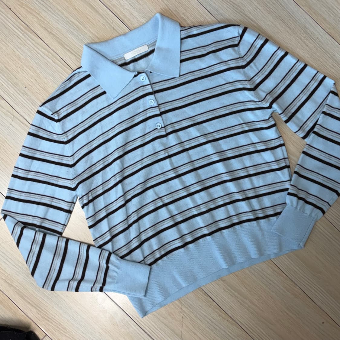 로엠 단가라 스프라이프 카라 스웨터 티 상품이미지2