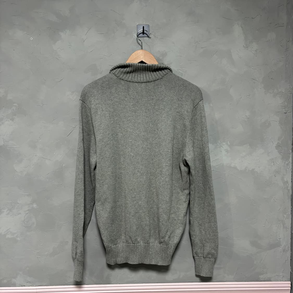 폴로 랄프로렌 신형 니트 그레이 반집업 상품이미지4