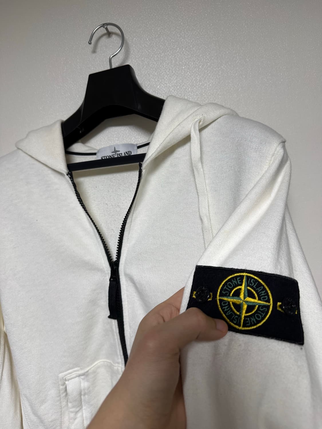 스톤아일랜드 후드집업 상품이미지4