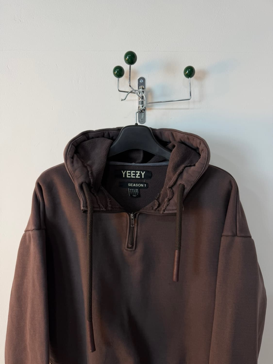 이지 시즌 1 하프 집 후드 셋업  상품이미지3