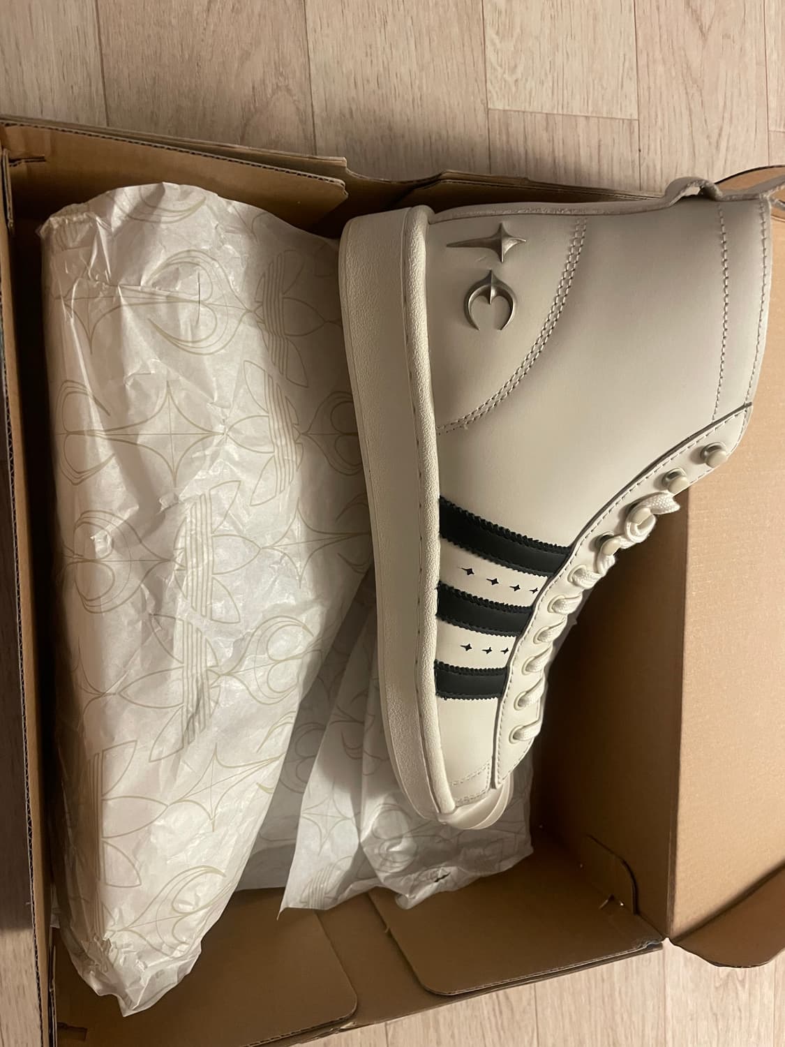 떠그 클럽 아디다스 슈퍼스타 부츠 럭스 250 새상품 상품이미지2