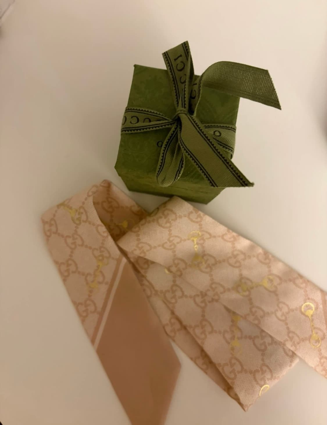 구찌 트윌리 상품이미지1