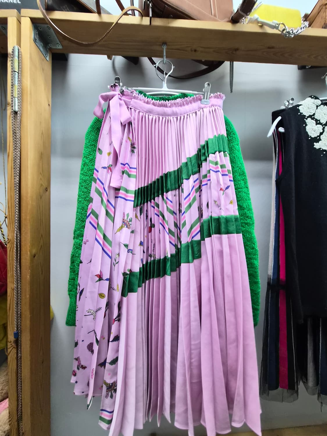 오브제 언발 플리츠스커트. 그린 홀가먼트 핸드메이드니트 상품이미지5