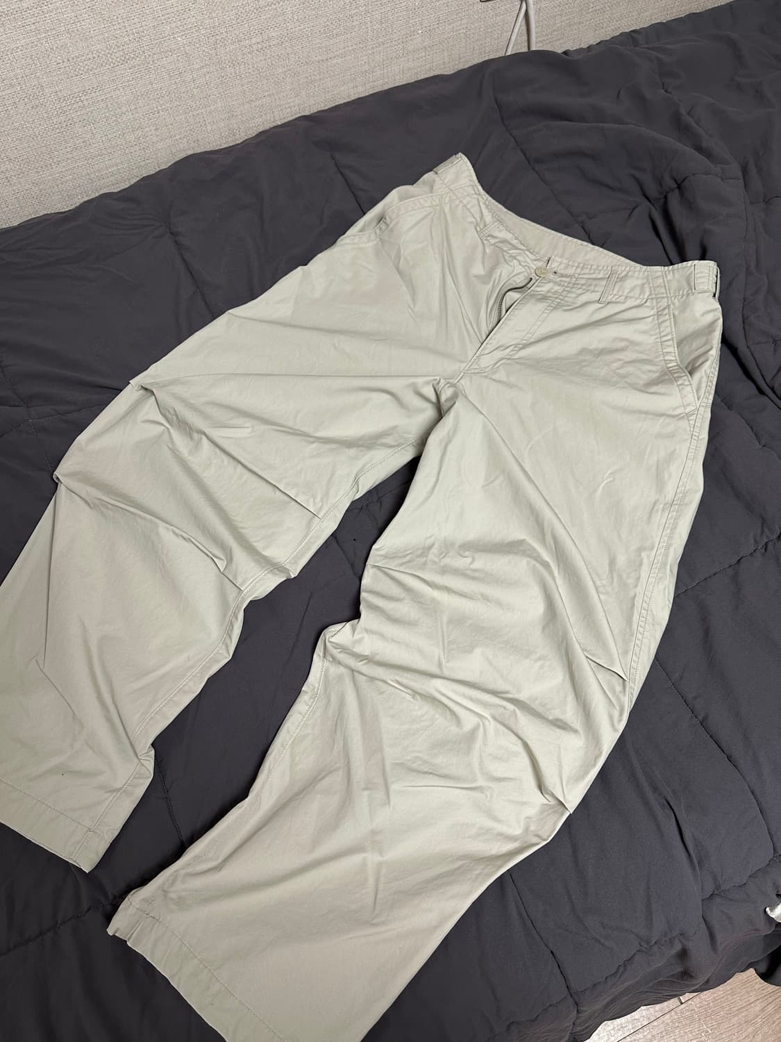 유니클로  U 파라수트  팬츠 베이지 (82cm) 30-32인치 상품이미지1