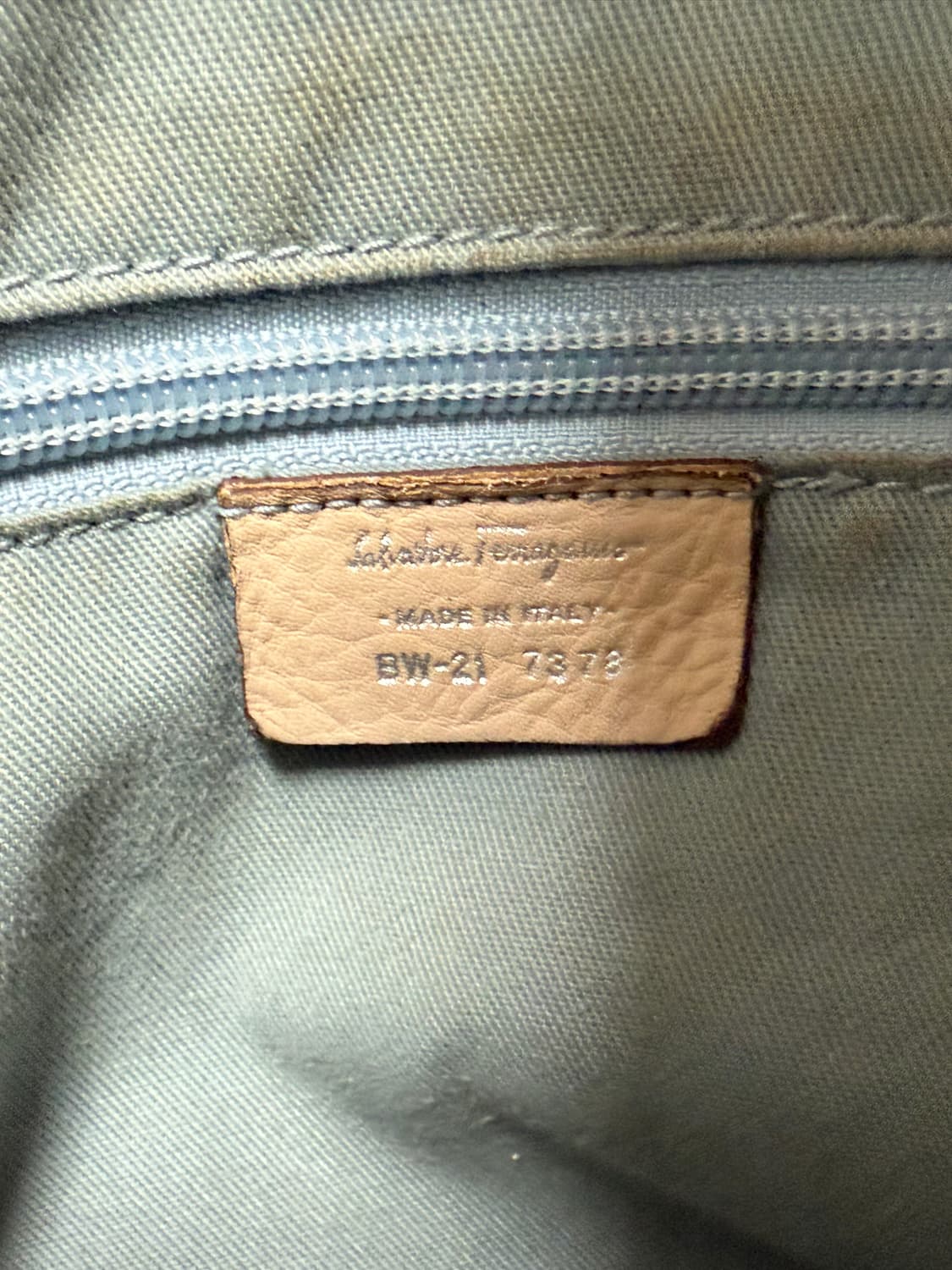 Ferragamo Leather Tote Bag 상품이미지8