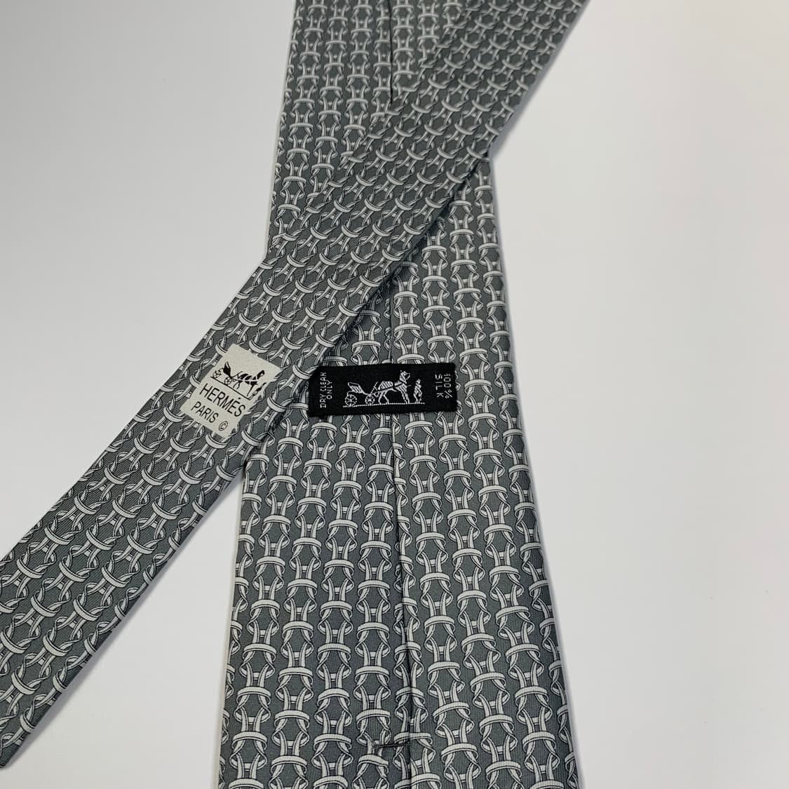 에르메스(HERMES) 명품넥타이 최상급 A+등급 9.3cm 상품이미지5