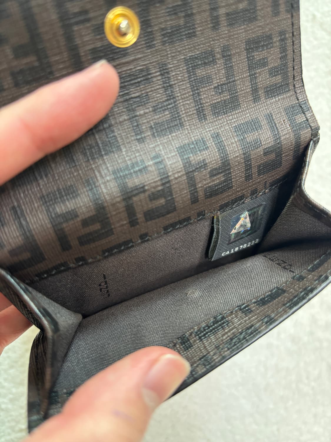 펜디 ff로고 반지갑 (풀구성) 상품이미지8