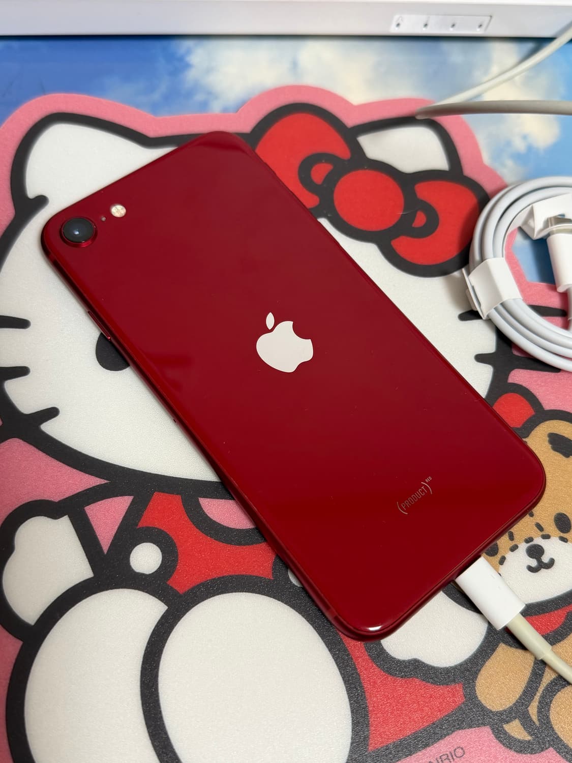 아이폰se3 레드 상품이미지2