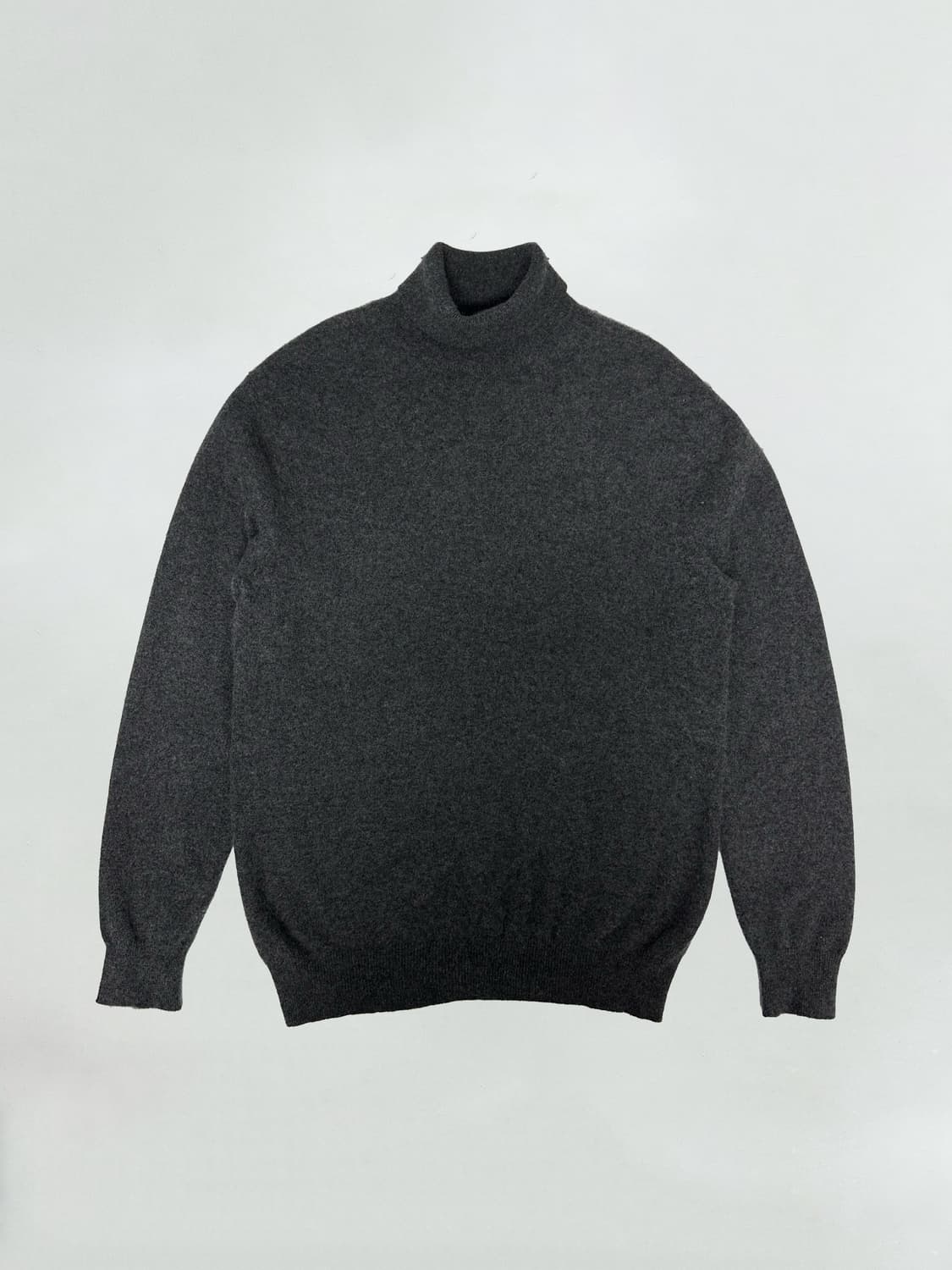 유니클로 캐시미어 100% 터틀넥 니트 상품이미지1