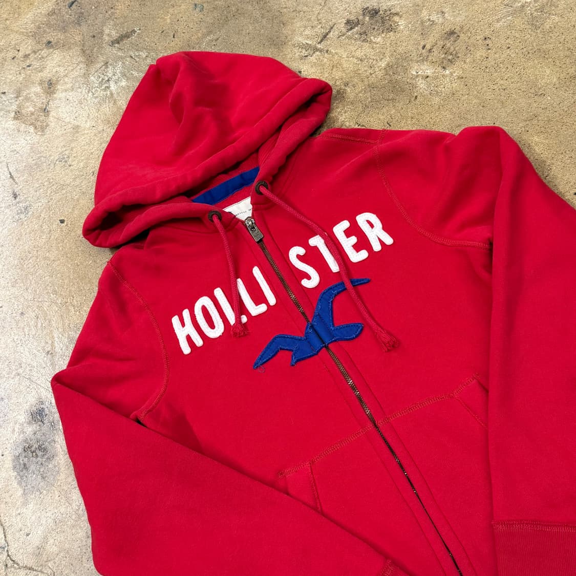 홀리스터 로고 레드 후드집업 상품이미지1
