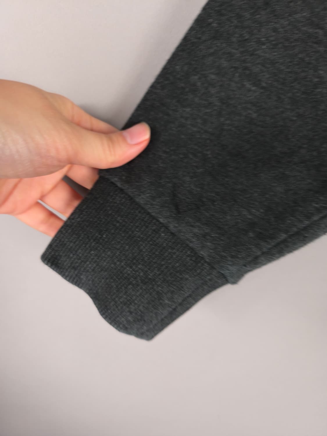 [무료배송]뉴발란스 100(L) 남성 스웨트 기본 맨투맨 티셔츠 상품이미지3