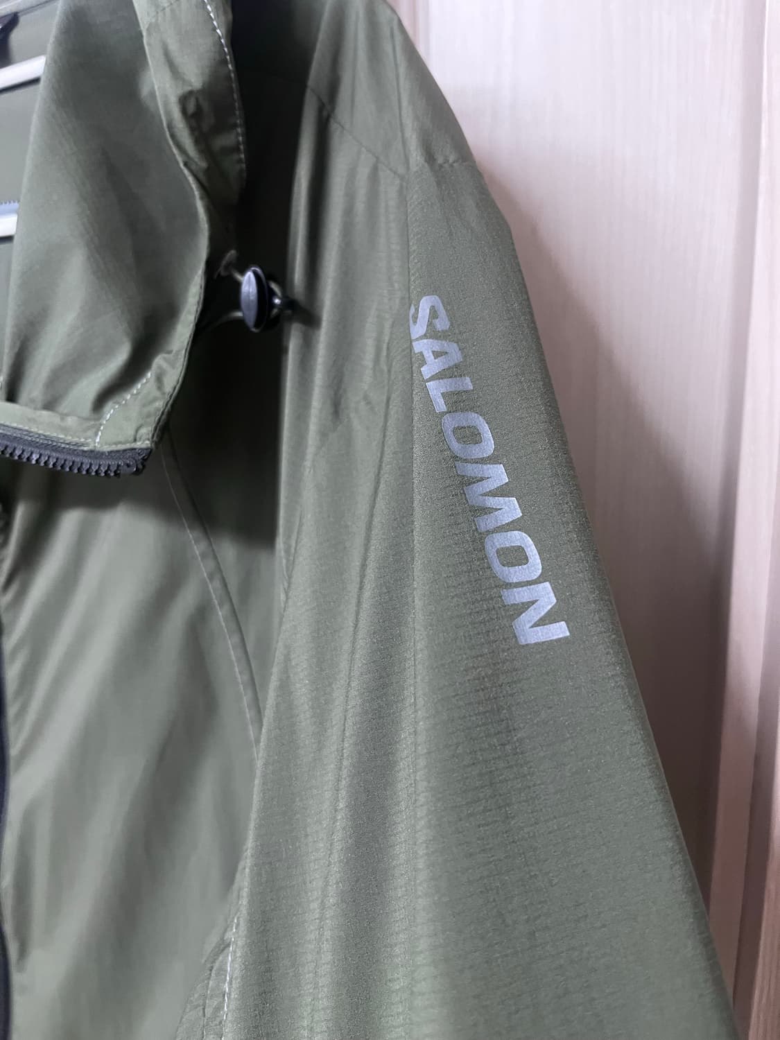 살로몬 라이트자켓. 바람막이. 상품이미지5