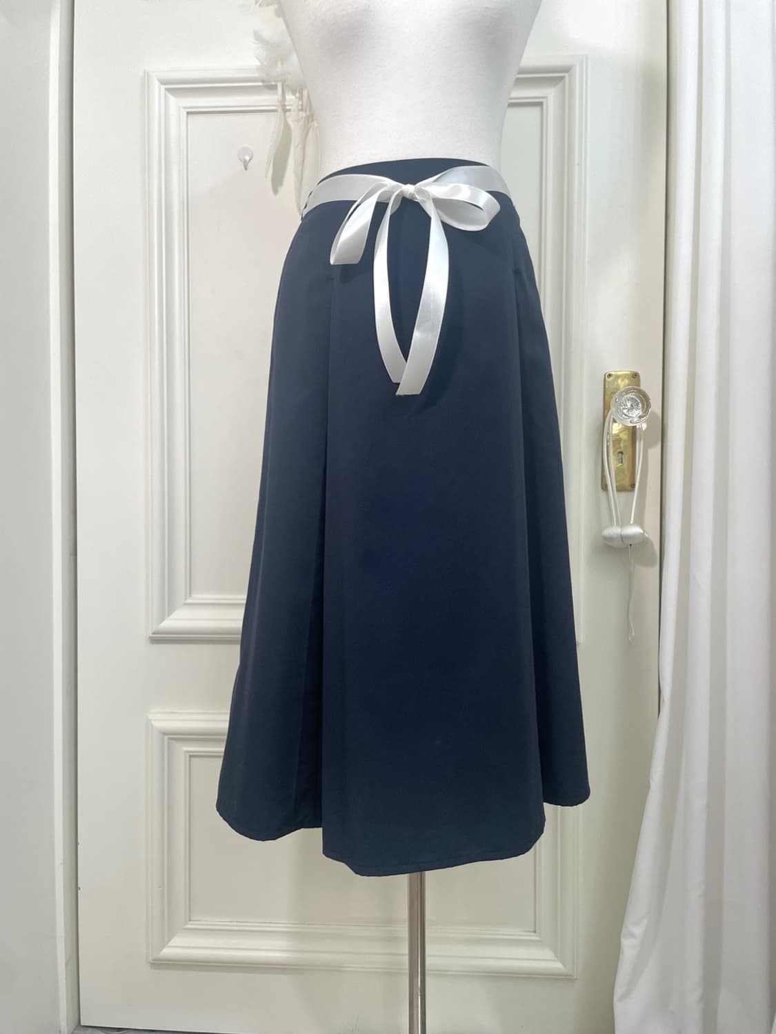 navy pleats back banding skirt 상품이미지5