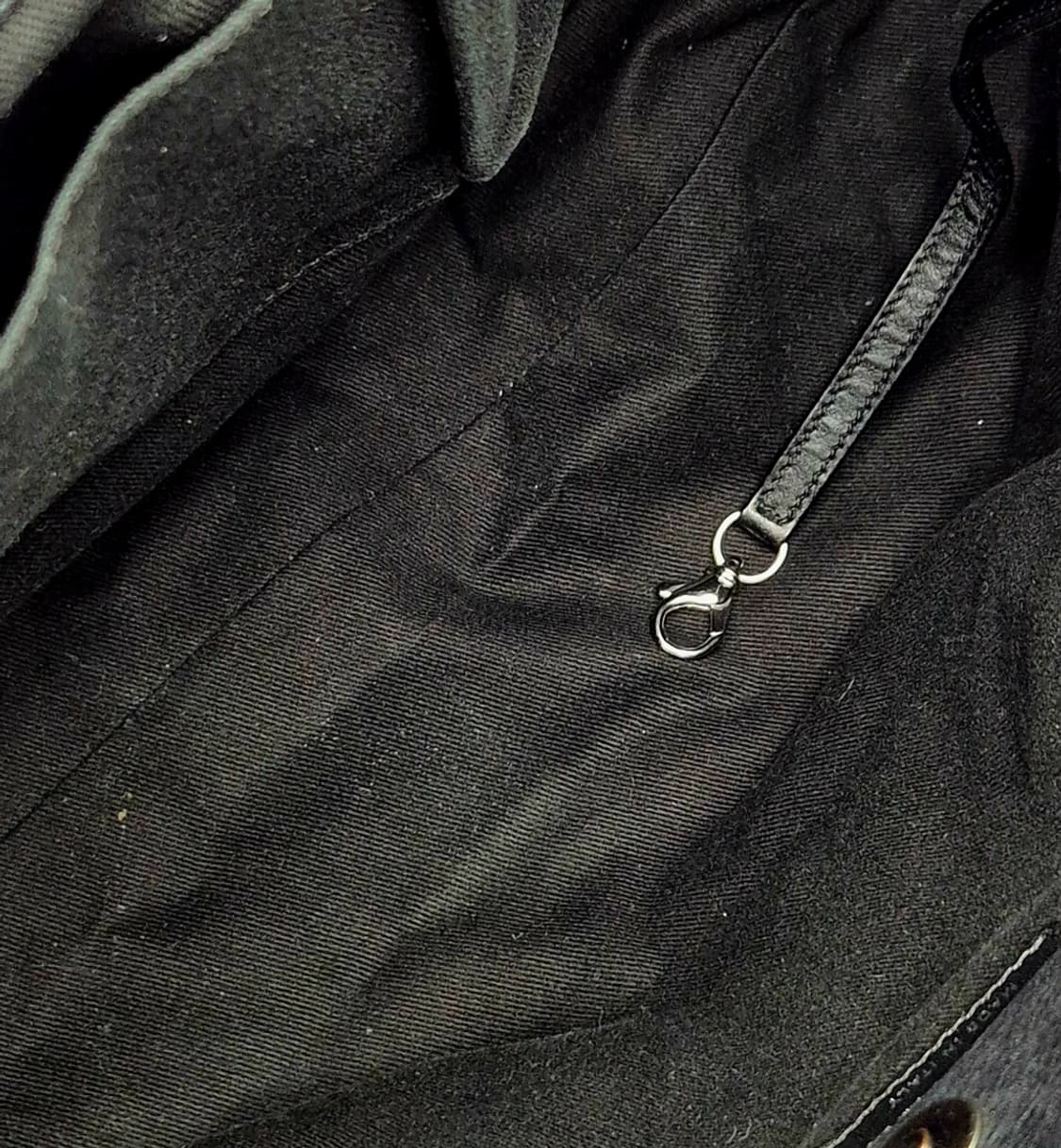 샤넬 큐브 퀼팅 슬론 스퀘어 토트 쇼퍼백 상품이미지8