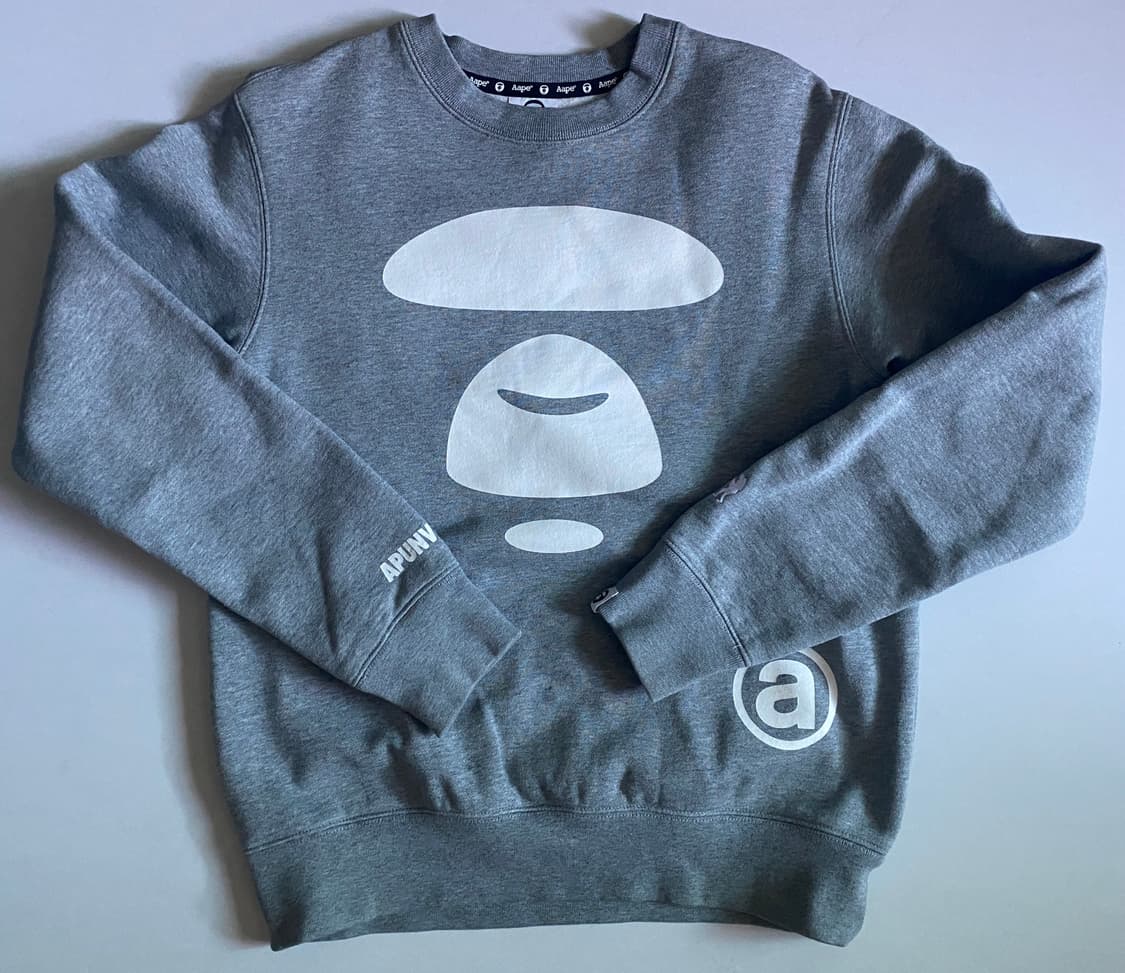 에이프 맨투맨 상품이미지1