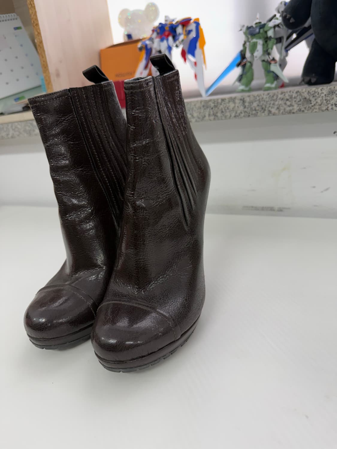 정품) 프라다 브라운 가죽 첼시 부츠 36.5 상품이미지2