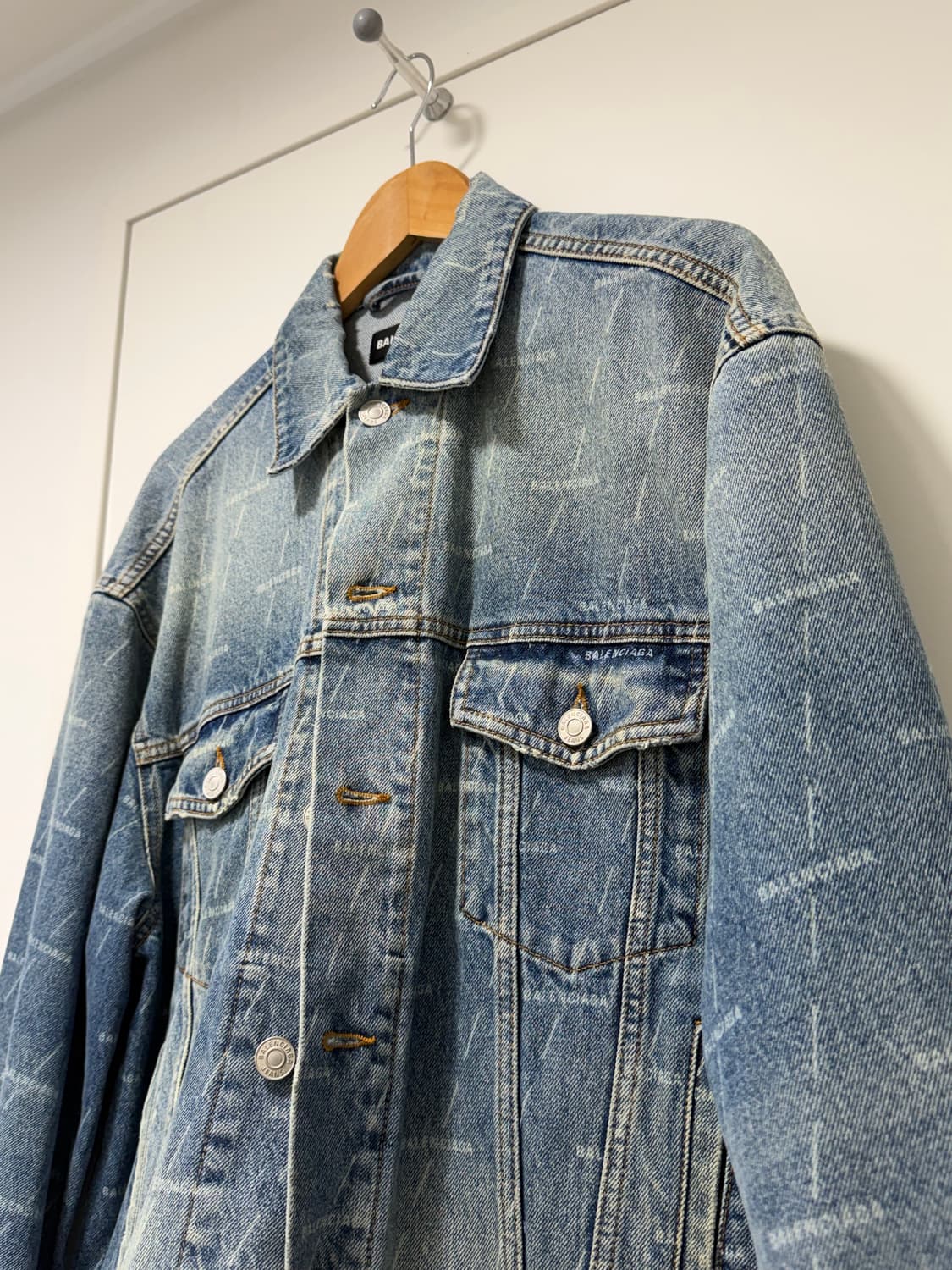 (46)발렌시아가 멀티로고 남성 청자켓  상품이미지6