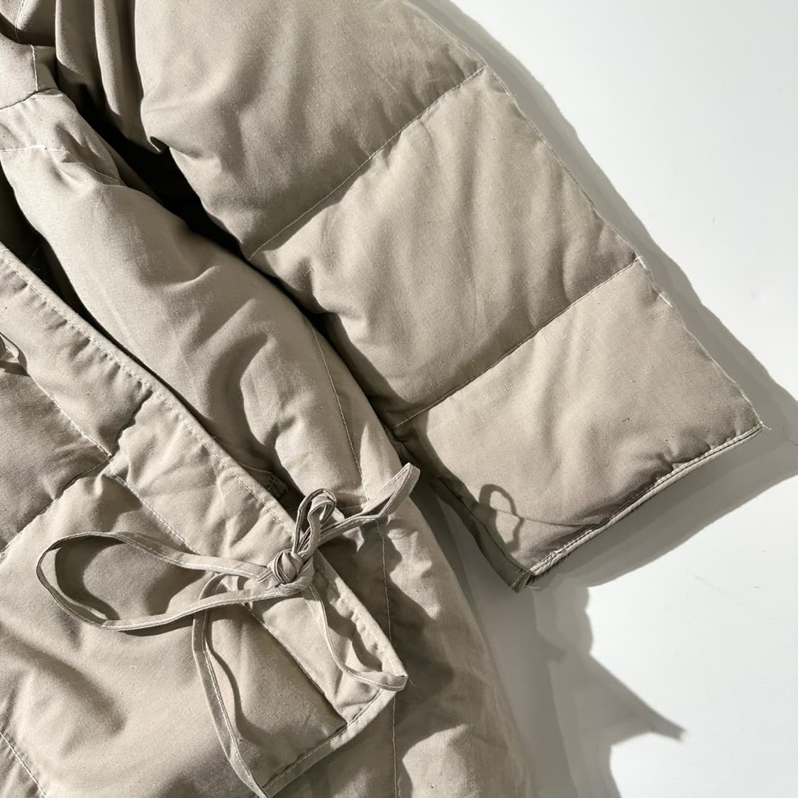 비비안 웨스트우드 언발란스 다운 패딩 상품이미지8