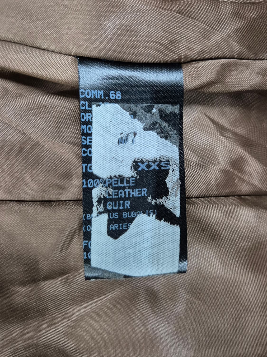 NELL BARRETT 레더조끼 상품이미지4