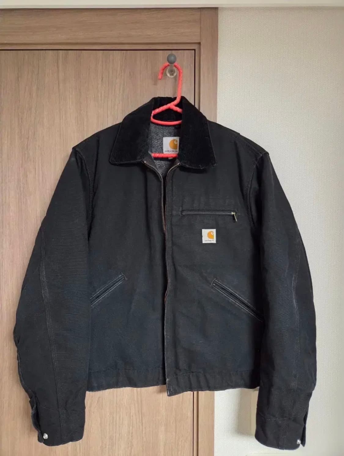 칼하트 디트로이트 J001 블랙 S 상품이미지1