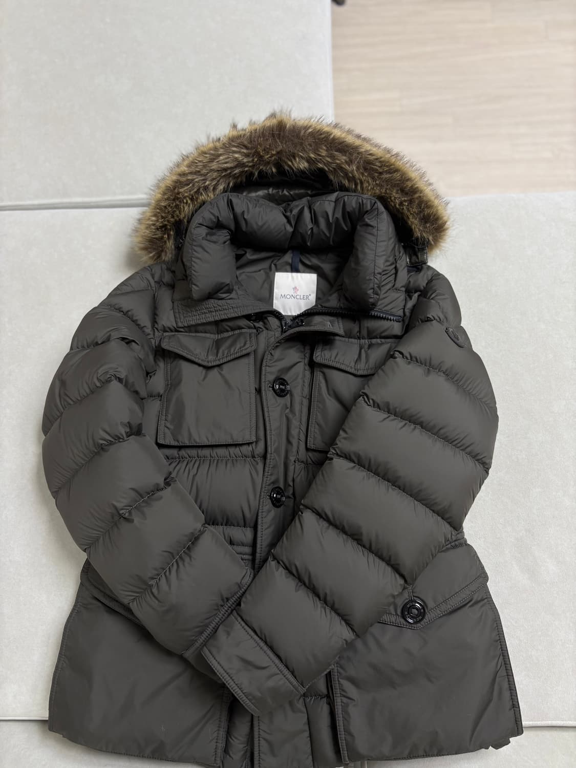 몽클레어 슈브르즈 2사이즈 백화점판 한글택 상품이미지4