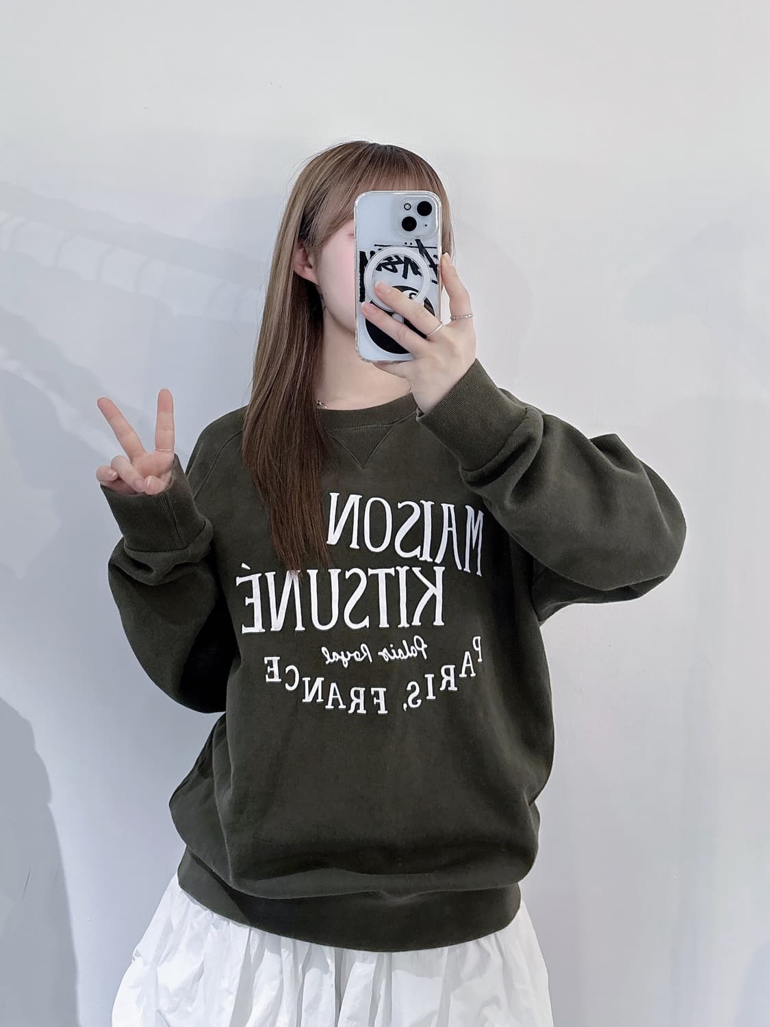 메종키츠네 파리 카키 맨투맨 상품이미지1