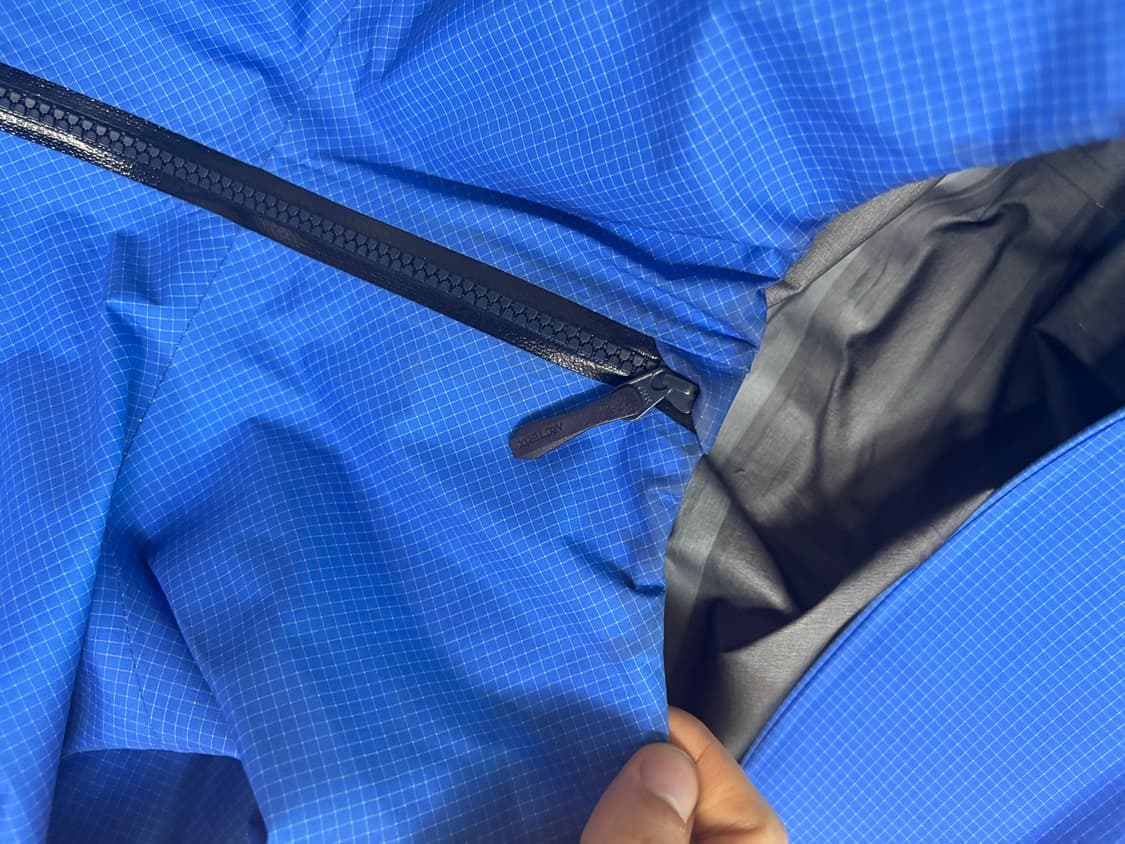 Arc'teryx Alpha Lightweight Jacket Blue 상품이미지8