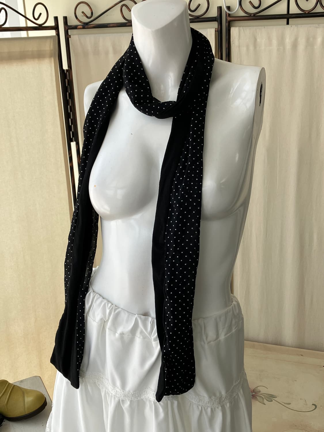  black dot sheer muffler 상품이미지1