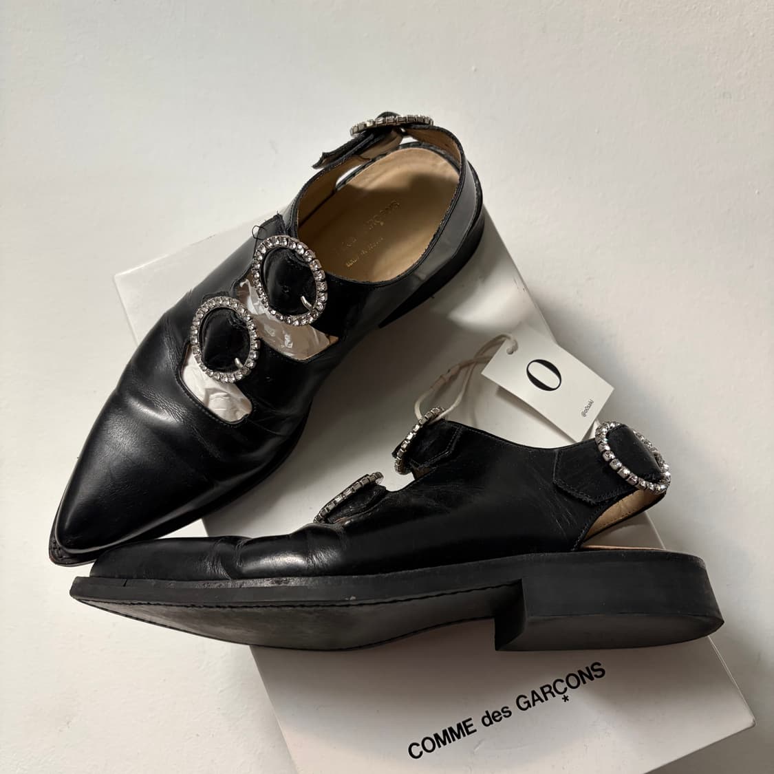 Crystal Buckle Cut-Out Shoes 상품이미지7