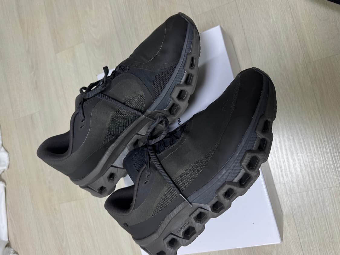 [295] 온러닝 파프 클라우드몬스터2 쏜브라운 상품이미지4