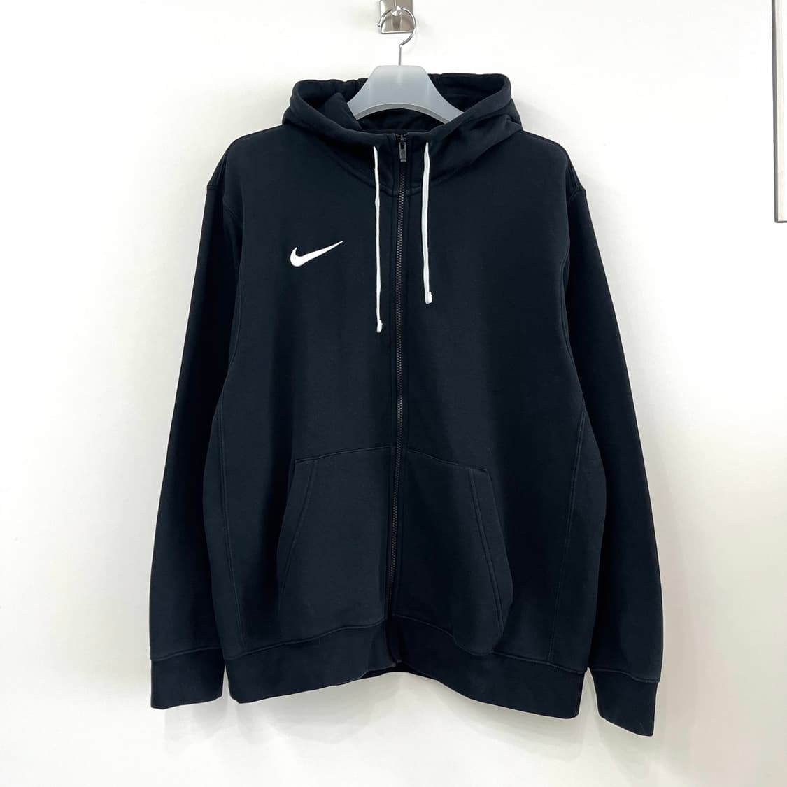 나이키 솔로 스우시 블랙 후드집업 105 상품이미지2