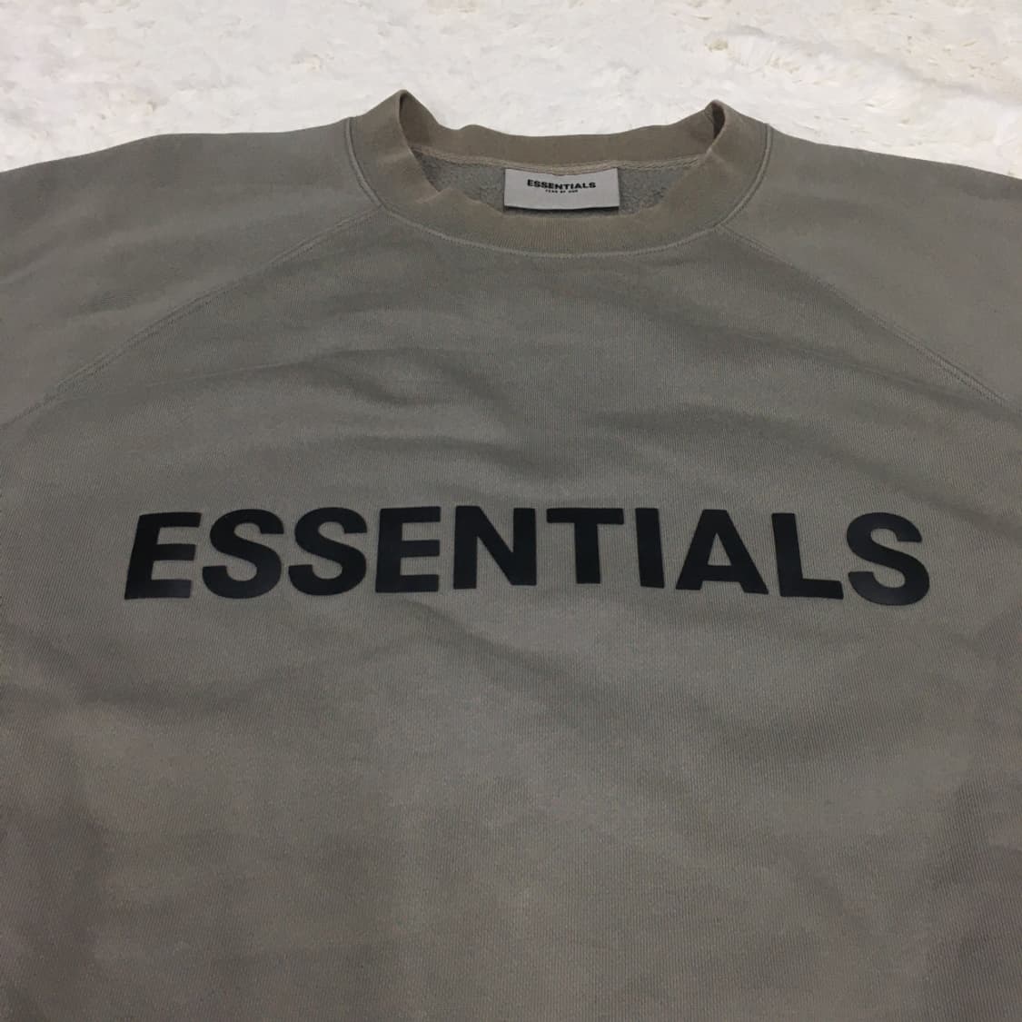 피오갓 에센셜 빅로고 맨투맨 DD01 상품이미지3