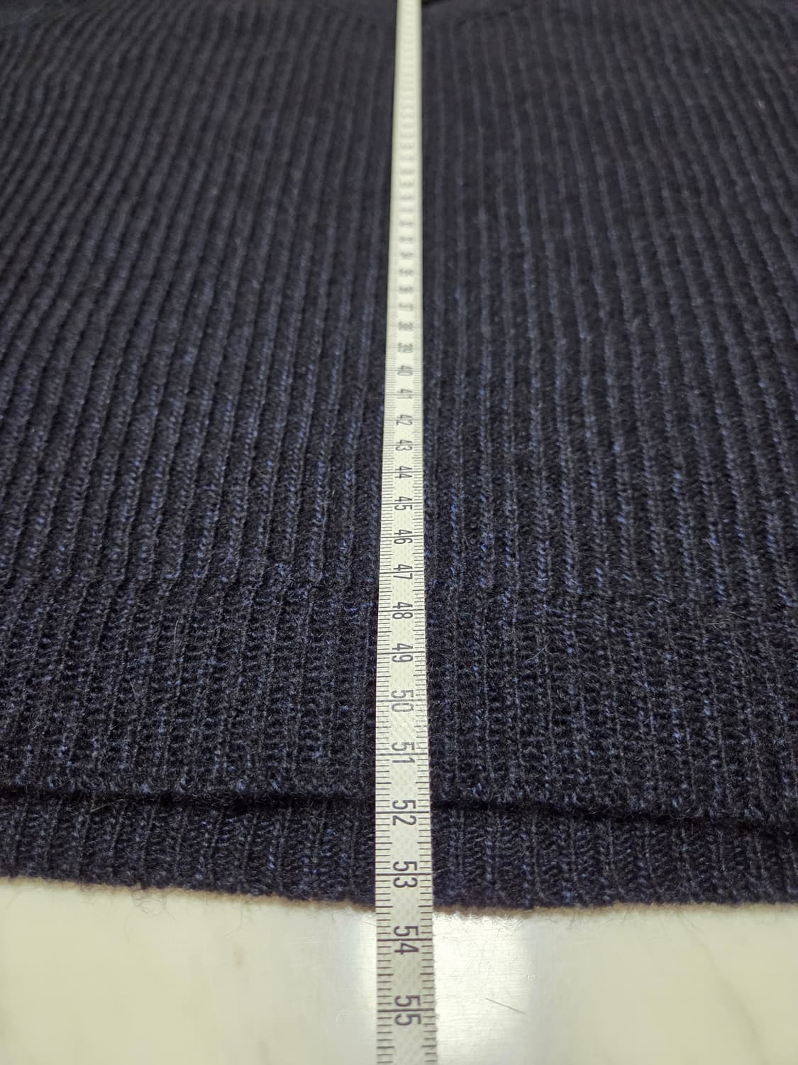 솔리드옴므 네이비 브이넥 니트 상품이미지8