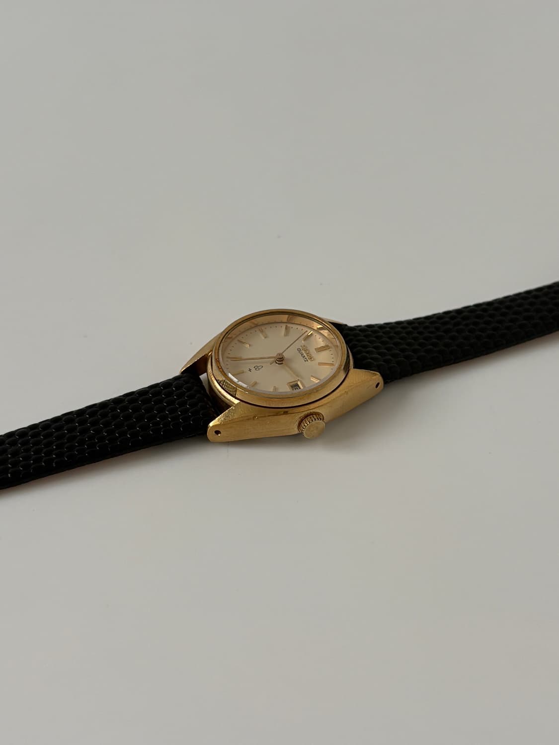1970s Texture Dial Gold Ladies Quartz 상품이미지5