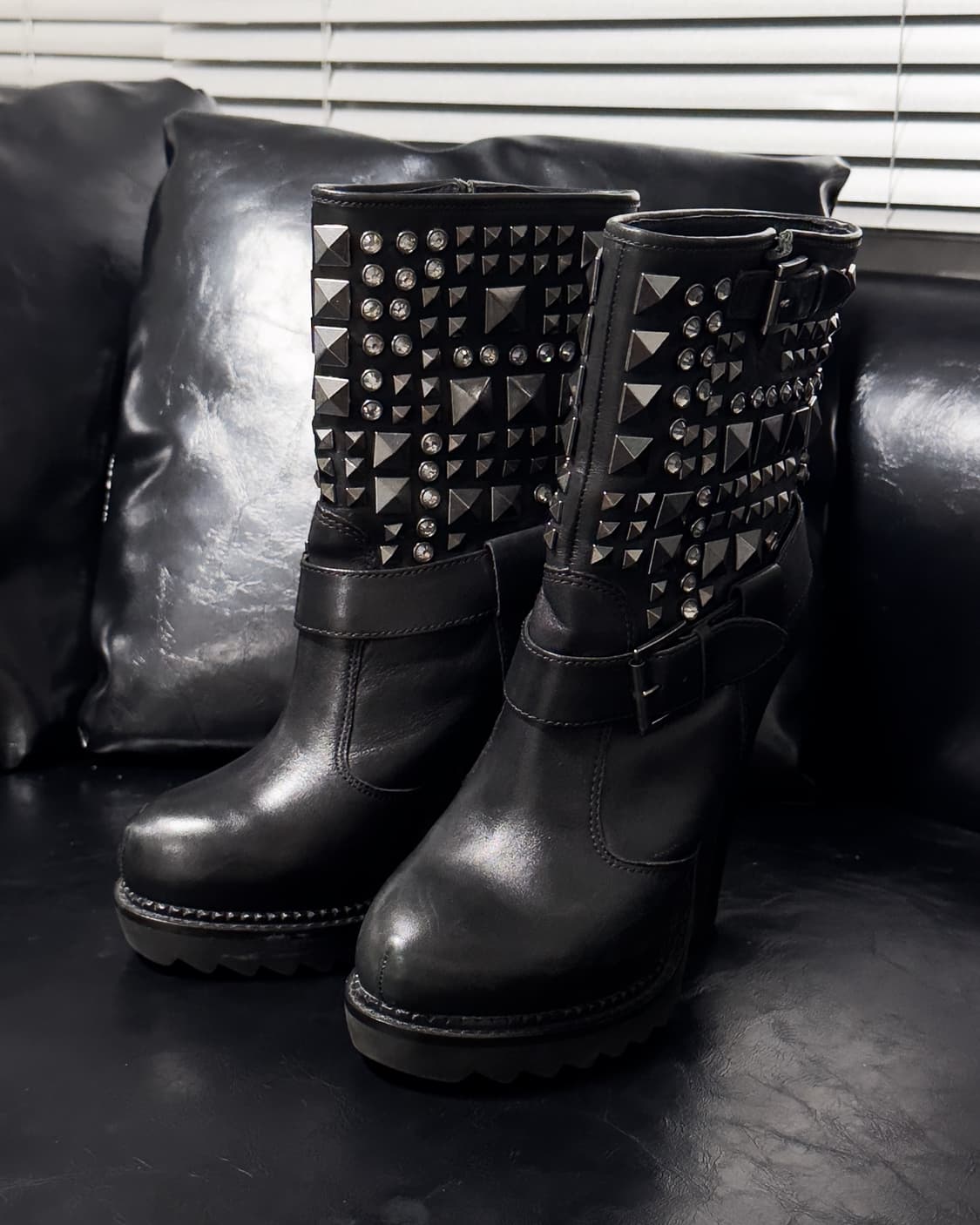 {Ash} Stud Cubic High Heel (Black)  상품이미지2