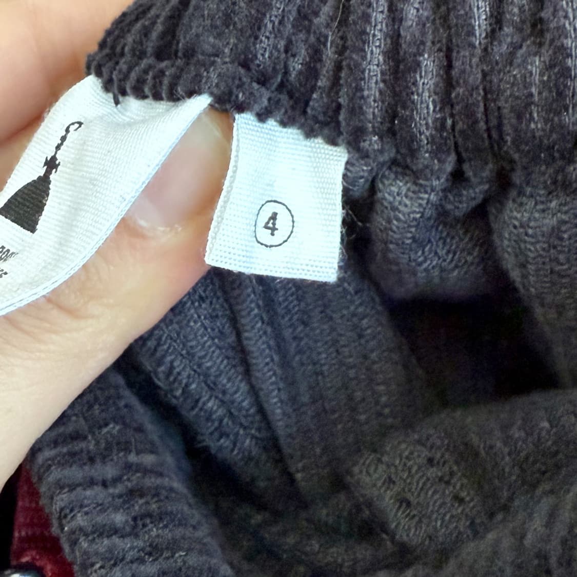 [NIKO AND …] 코듀로이 롱스커트 (BLACK) 상품이미지5