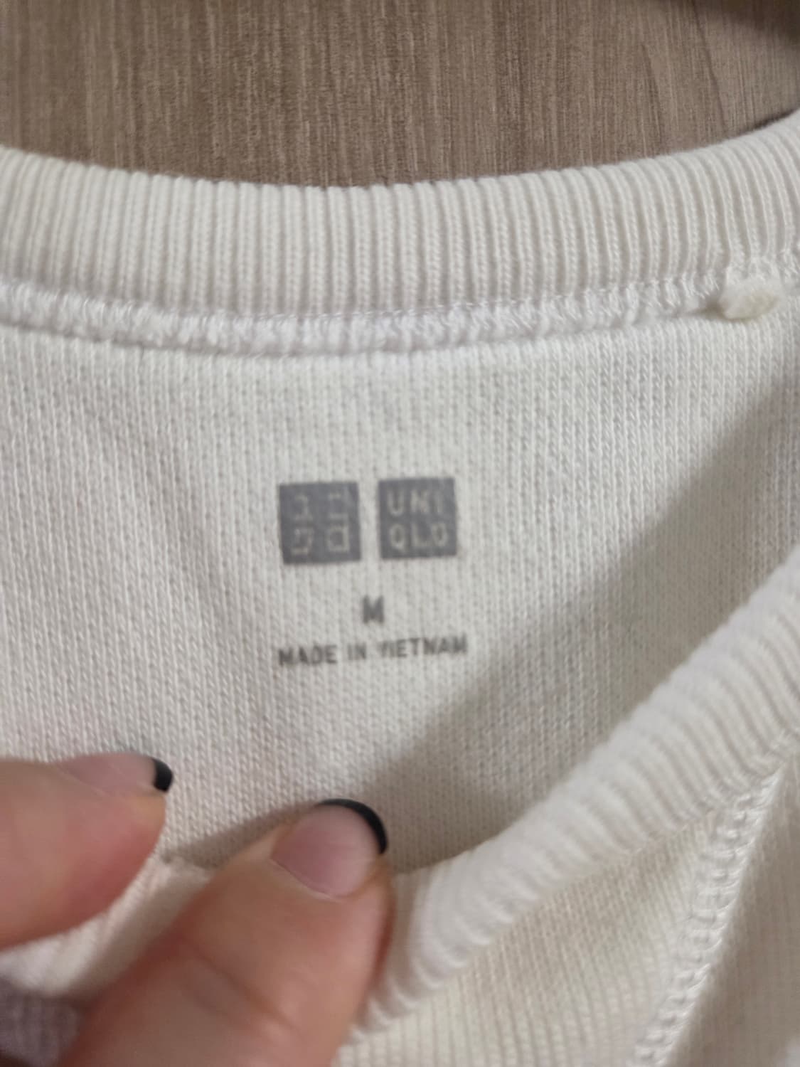 유니클로 맨투맨티 상품이미지2