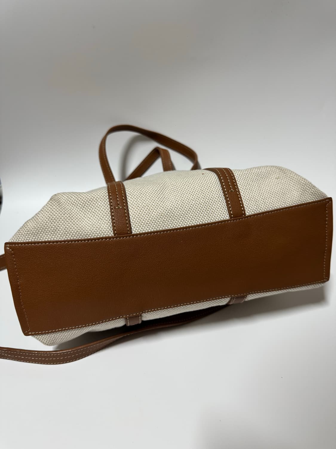 루즈앤라운지 아이보리 캔버스 토트백 상품이미지5