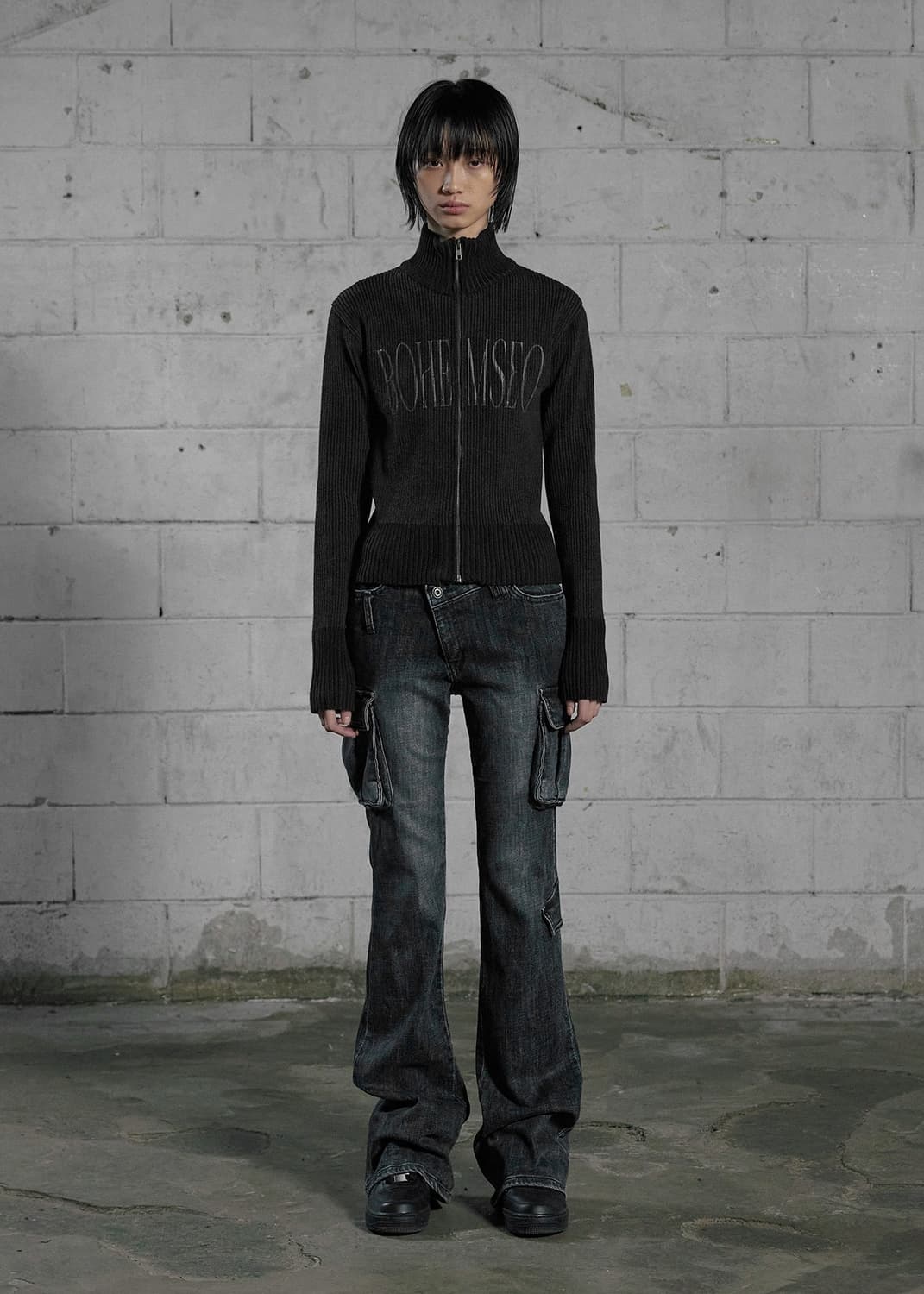 보헤미안서울 믹스드 니트 로고 집업 상품이미지3