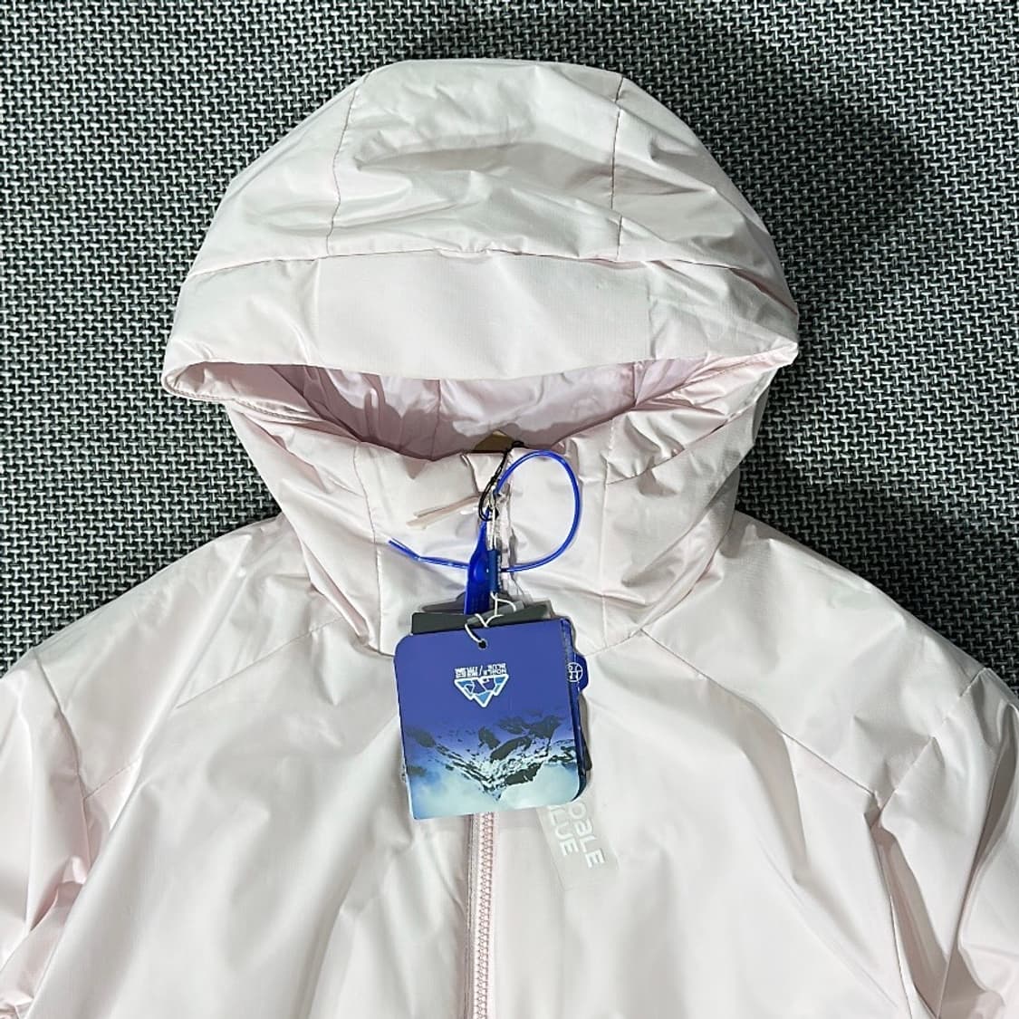 (새상품) 스톤소프트 경량 후드 패딩 점퍼 상품이미지2