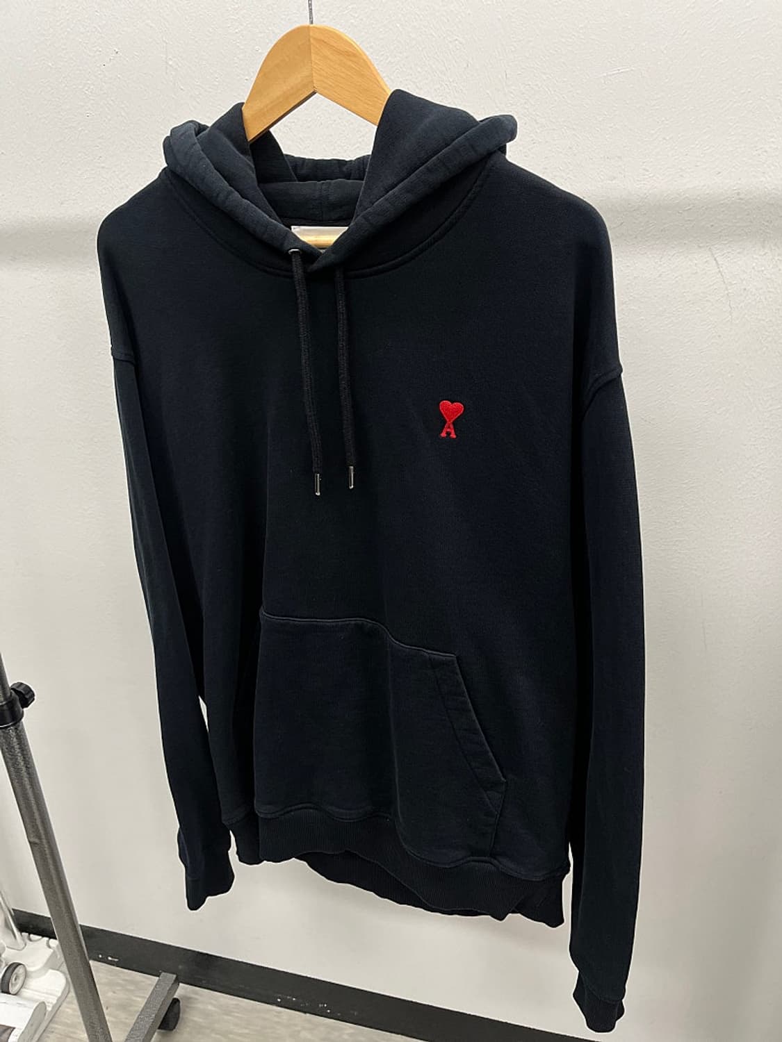 110) 아미 하트로고 후드티  상품이미지1