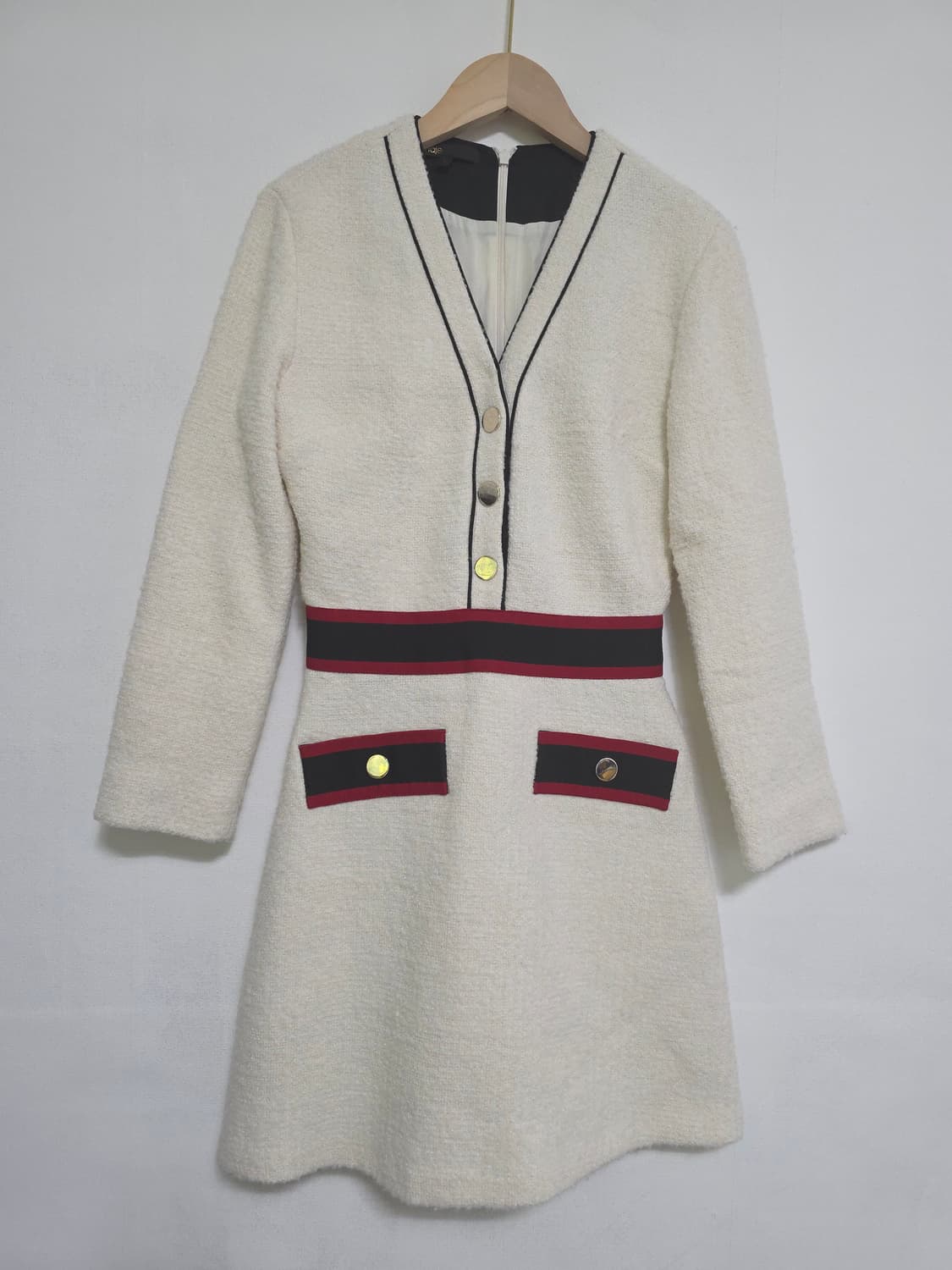 Maje 마쥬 아이보리 트리밍 금장 유인나 원피스 1 상품이미지4