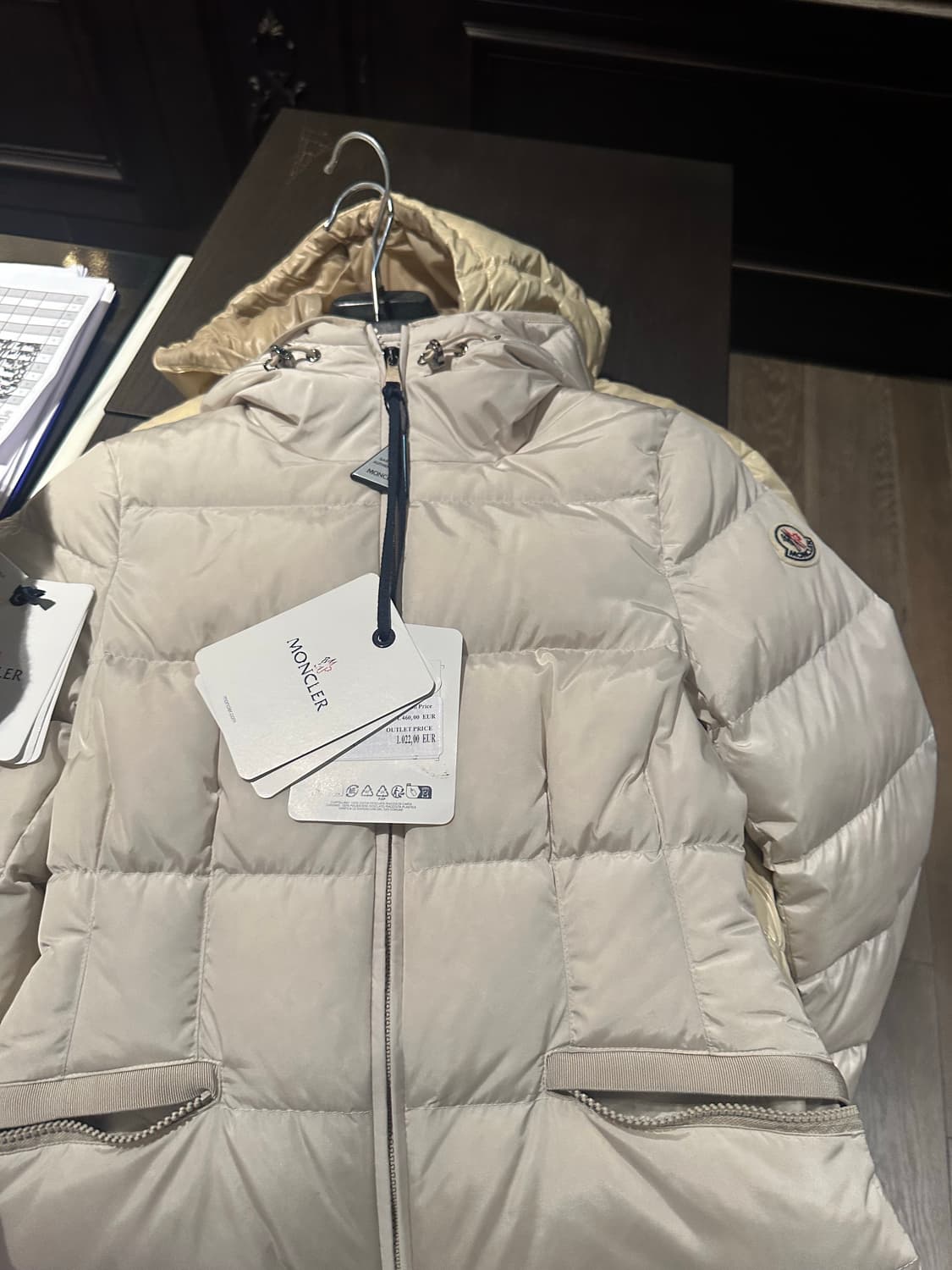 몽클레어 아보체숏 0사이즈 택0 정품인증0 상품이미지1